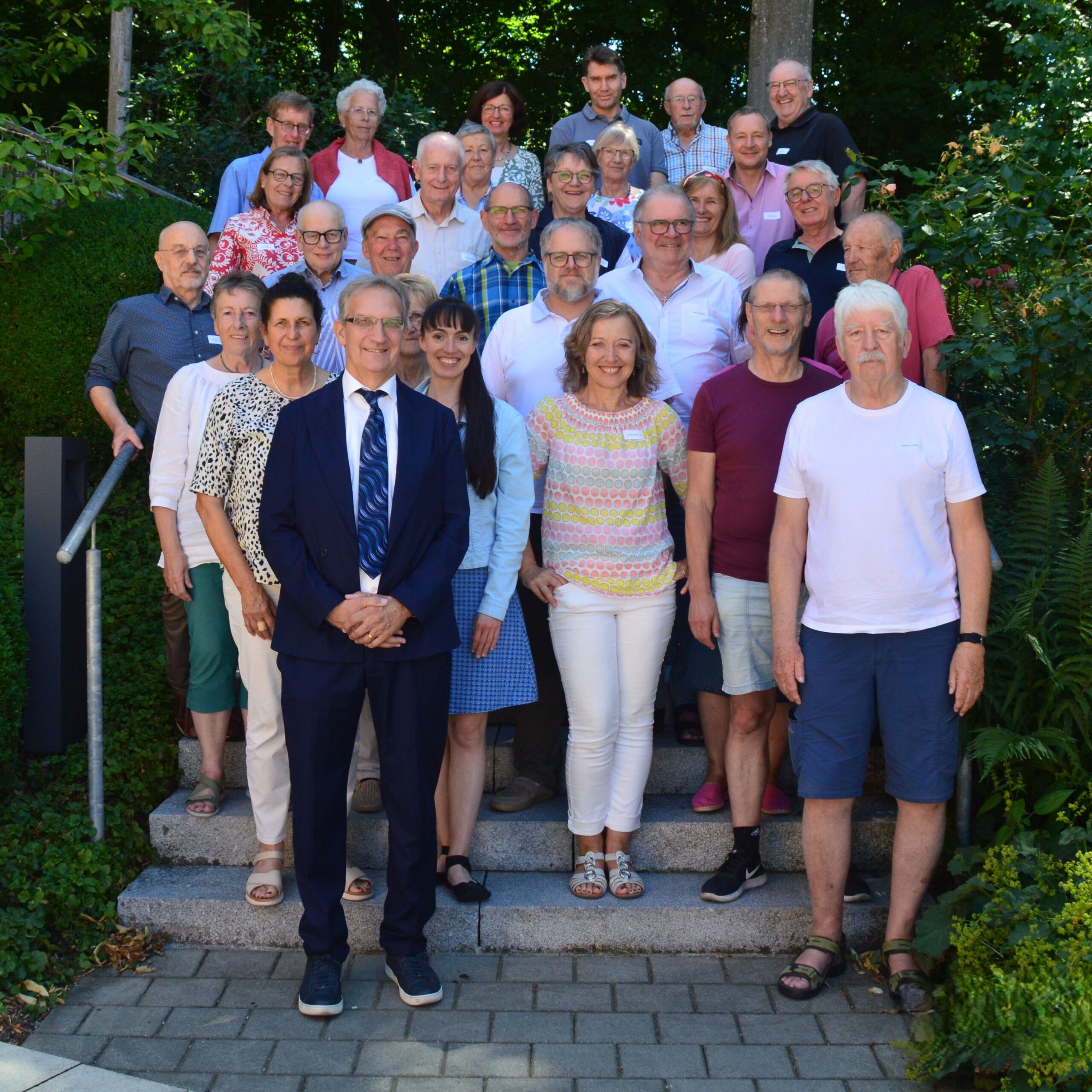 Ehrenamtliche rechtliche Betreuerinnen und Betreuer des Betreuungsvereins St. Martin mit Referent Prof. Dr. Andreas Scheulen bei der Fortbildungsveranstaltung in Bad Waldsee